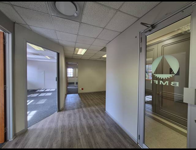190M² OFFICE TO LET IN SANDTON CENTRAL